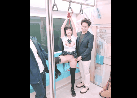 카메라 테스트라고 숙여가지고 스윽